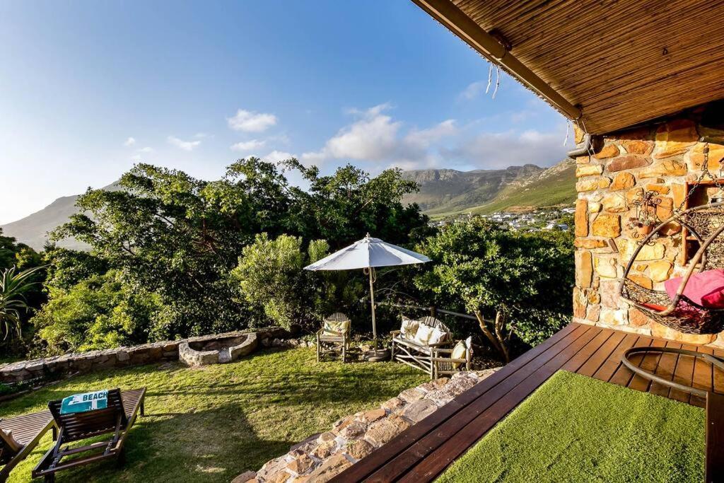 Leopardstone Noordhoek Holiday home *